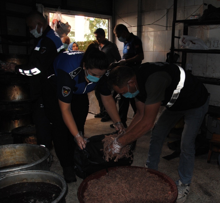 Şanlıurfa’da 1 Ton Kokmuş Ve Bozuk Et Ele Geçirdi