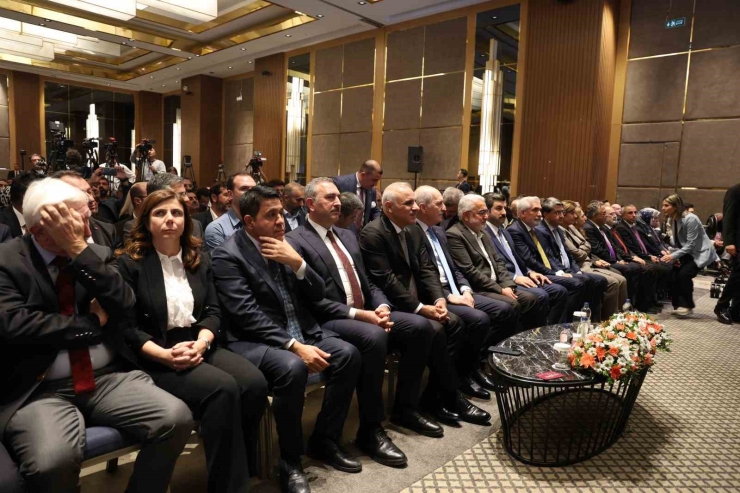 Tbmm Başkanı Kurtulmuş: "belki De İnsanlık Tarihinin En Önemli Kırılma Noktalarından Birisinden Geçiyoruz"