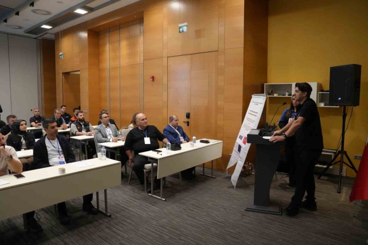 Diyarbakır’da Gençler Afet Yönetimi İçin Bir Araya Geldi