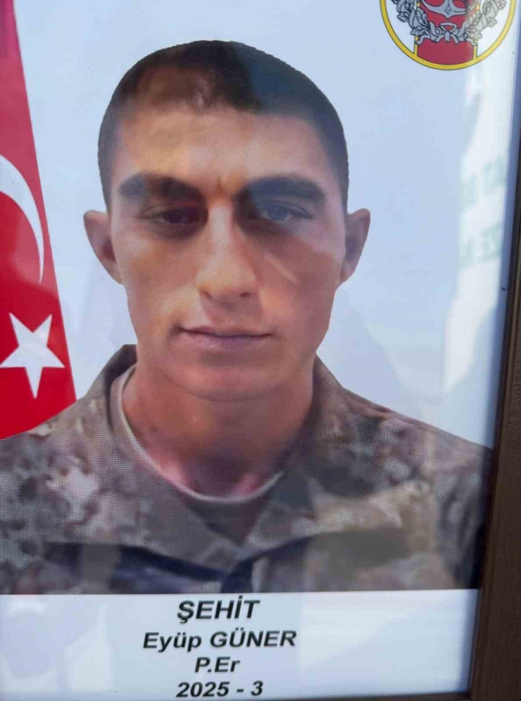 Şehit Piyade Er Eyüp Güner’in Naaşı Memleketi Gaziantep’te