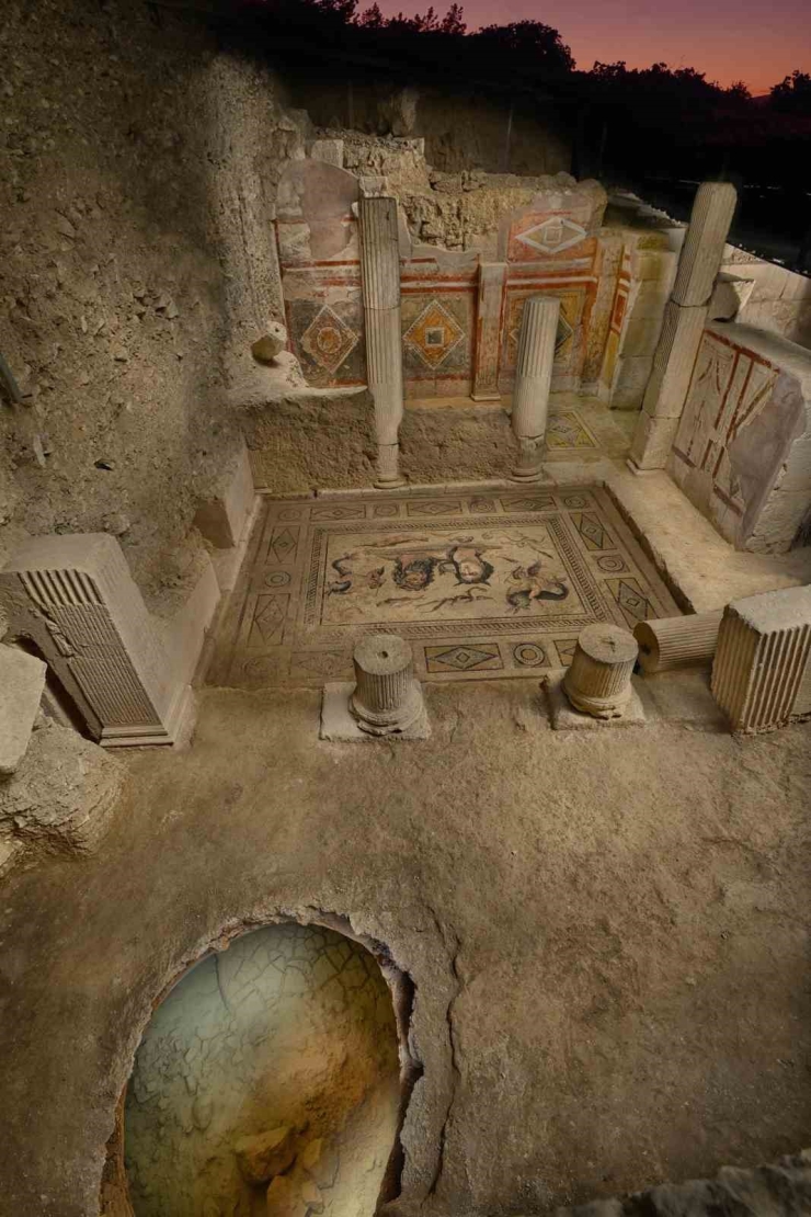 İş Bankası’ndan Muzalar Evi’ne Koruma Desteği