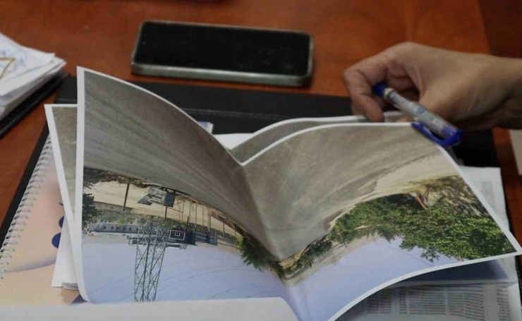 "evinde Otur" Dediler, O Mahallesine Hizmet Etmeyi Seçti