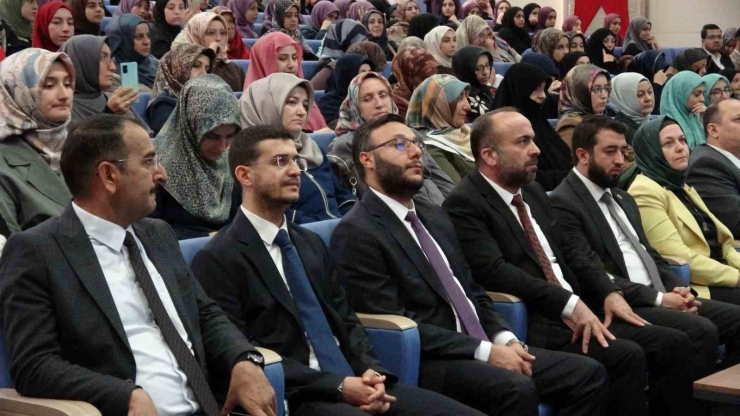 Gaziantep’te Kur’an-ı Kerim’i Güzel Okuma Yarışması Yapıldı