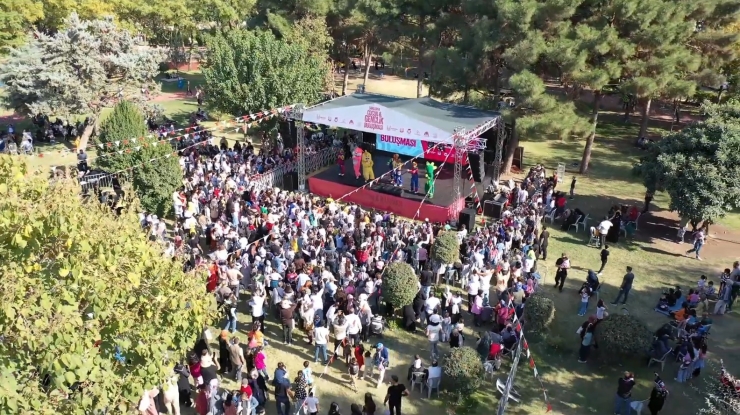 Şanlıurfa’da Çocuk Ve Gençlik Buluşmasına Yoğun İlgi: 100 Bin Kişi Katıldı