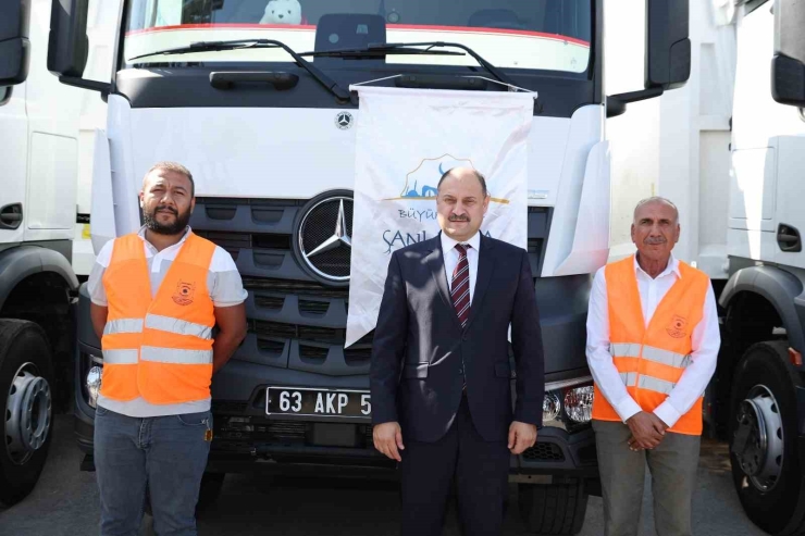 Büyükşehir, 368 Milyon Lira Yatırımla 93 Aracı Filosuna Kattı
