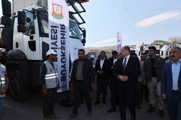 Büyükşehir, 368 Milyon Lira Yatırımla 93 Aracı Filosuna Kattı