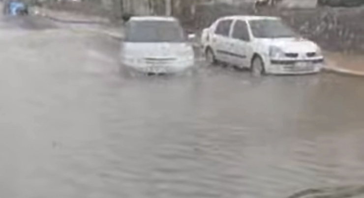 Gaziantep’te Şiddetli Sağanak Hayatı Olumsuz Etkiledi