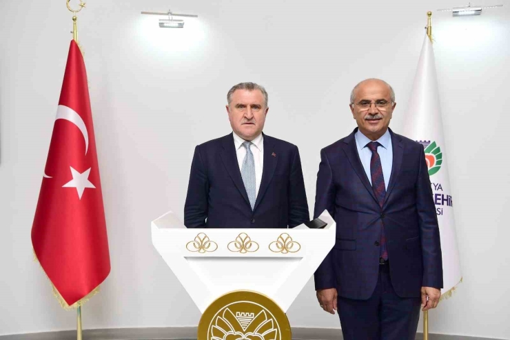 Bakan Bak: "güzel Projeler Kazandırıldıkça Gençlerimiz Faydalanacak, Desteklerimiz 2026’da Da Devam Edecek"