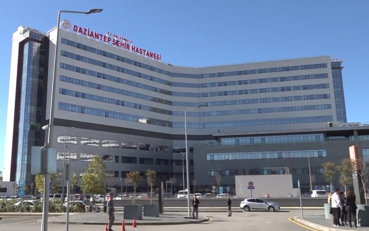Gaziantep’te Arkadaşı Tarafından Bıçaklanan 13 Yaşındaki Çocuk Kurtarılamadı