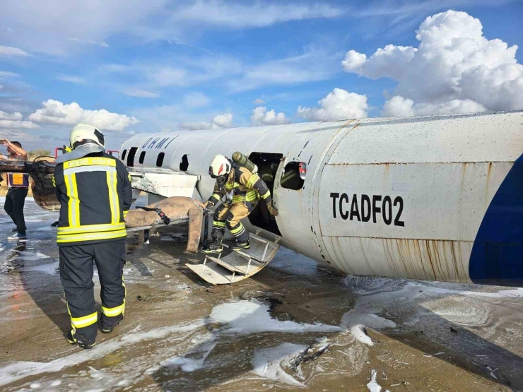 ‘uçak Kaza Kırıma Uğradı’ Tatbikatı Nefes Kesti