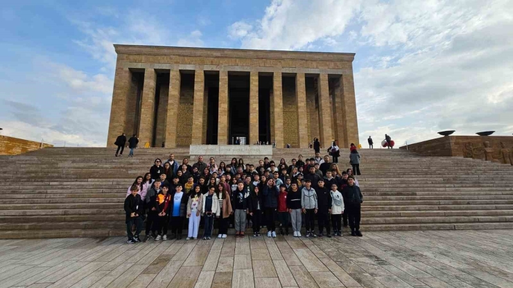 Gkv’li Öğrenciler Anıtkabir’i Ziyaret Etti