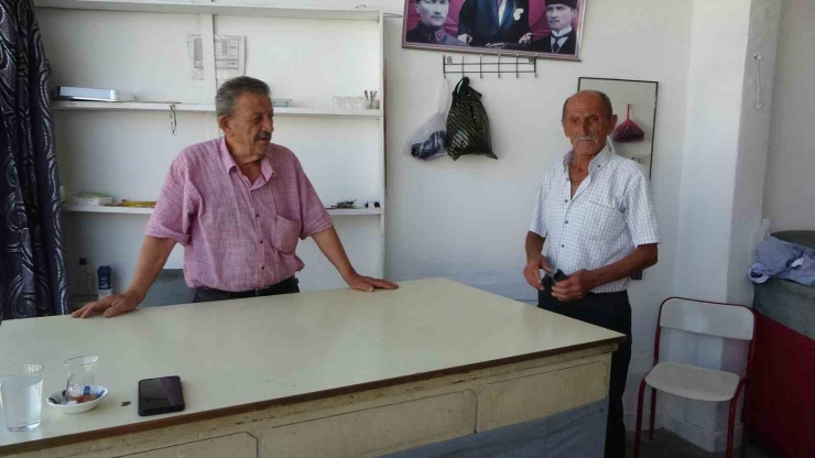 Çocuk Yaşta Eline Aldığı İğne İpliği 60 Yıldır Bırakmadı