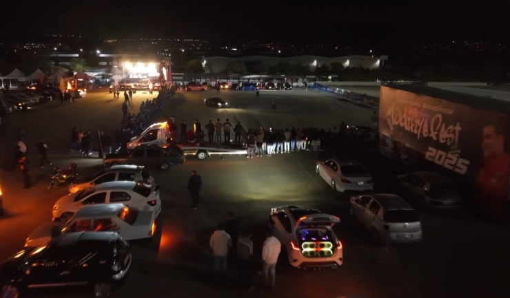 Gaziantep’te "modifiyefest 2025" Nefes Kesen Drift Gösterileriyle Başladı