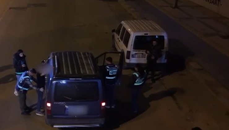 Gaziantep’te Polisten ’huzur-27’ Uygulaması: 14 Şahıs Yakalandı