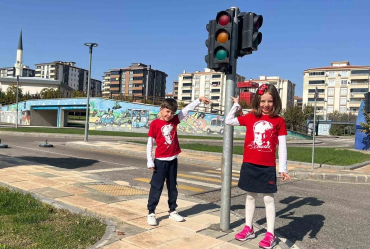 Gkv’li Minikler Trafik Kurallarını Öğreniyor
