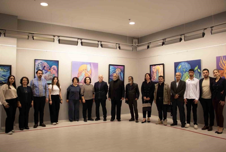 Ressam Yüksel Sanko Sanat Galerisi’nde Sergi Açtı