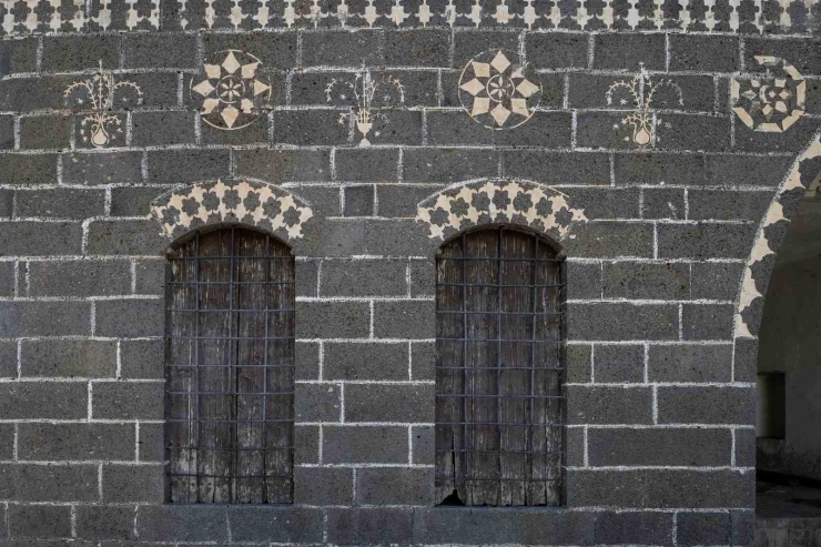 Diyarbakır’ın Köşkleri Sanatçılar Tarafından Fotoğraflanarak Kayıt Altına Alındı