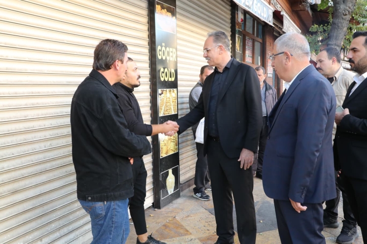 Mehmet Kuş, Haftaya Esnafla Buluşarak Başladı