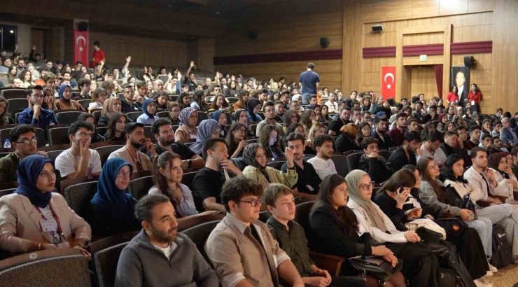 Teknoloji Tutkunları Şehitkamil’de Buluştu