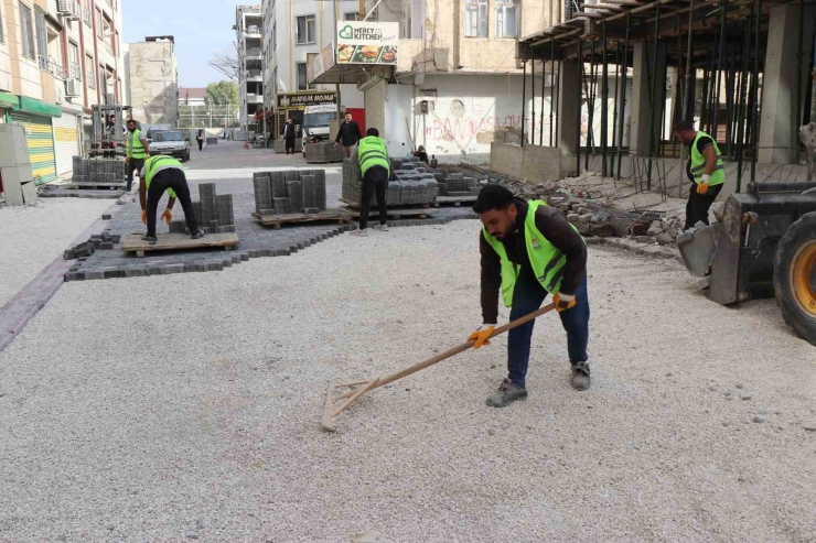 Haliliye’deki 3 Mahallenin Yolları Yenileniyor