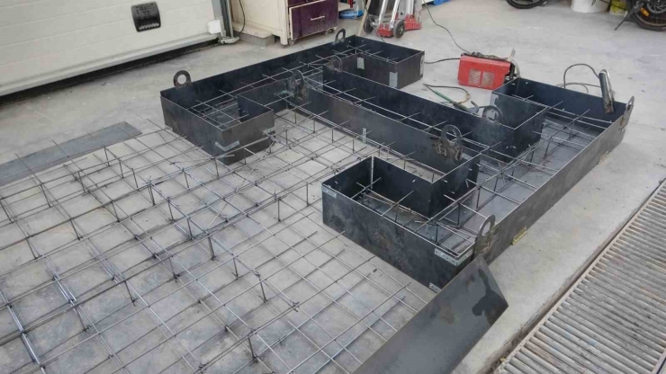 Malatya’da Deprem Enkazı Beton Yola Dönüştü