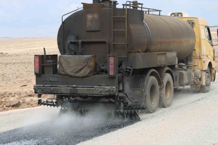 Büyükşehir Belediyesi 4 Kilometrelik Yolu Yeniledi