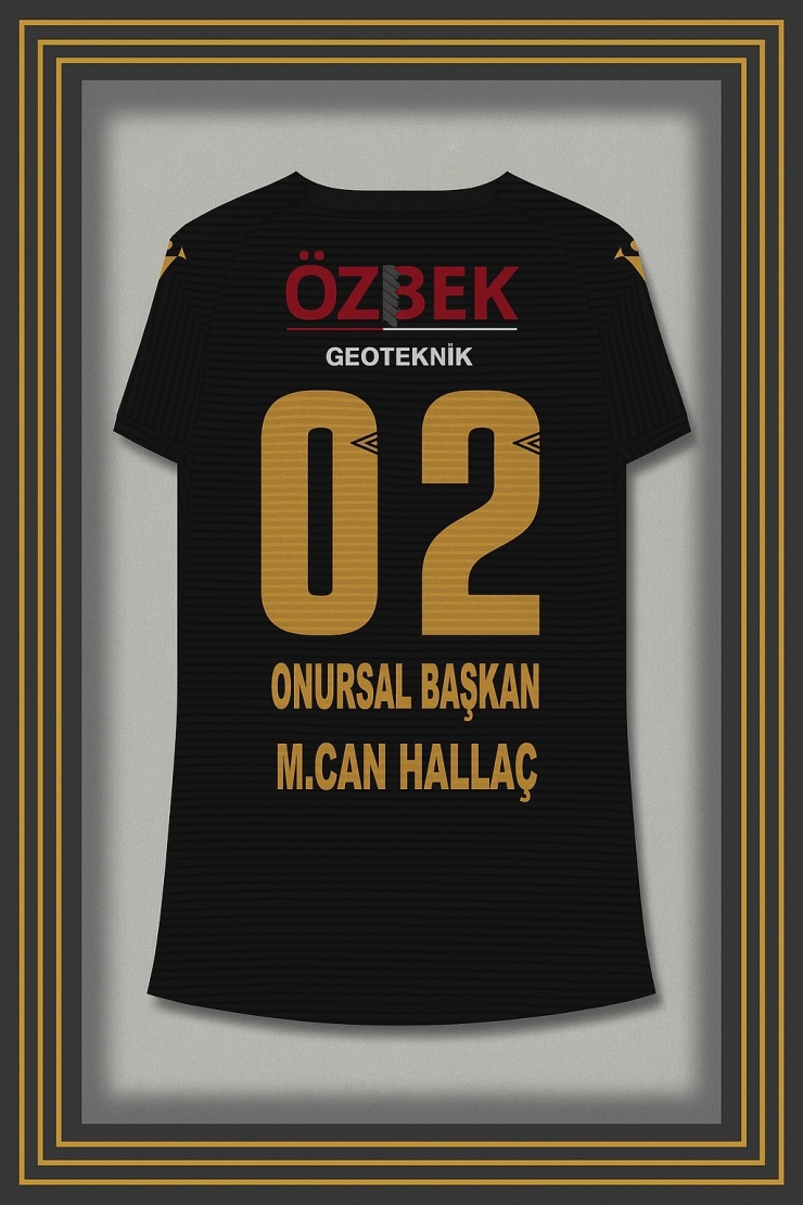 Kahta 02 Spor Kulübü’nden Başkan Hallaç’a "onursal Başkanlık" Unvanı