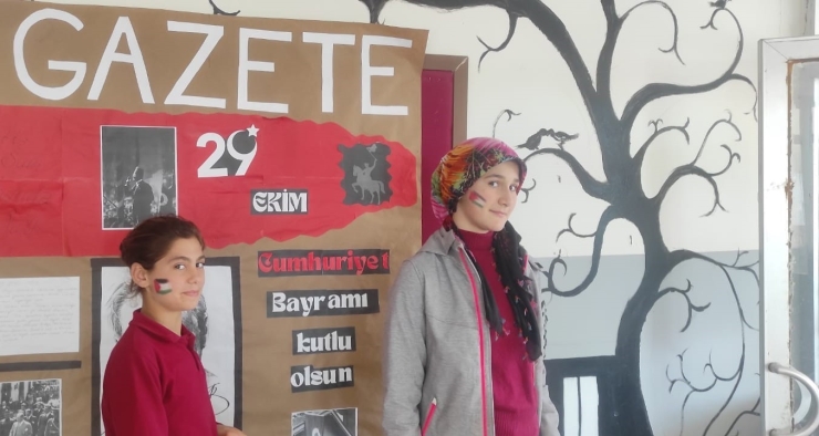 Dicle’de Öğrencilerden Gazze’ye Yardım Etkinliği