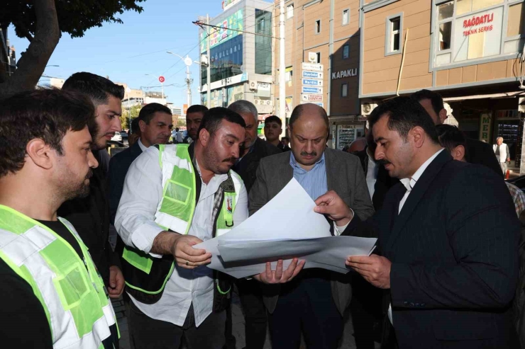 Gülpınar Divanyolu’ndaki Çalışmaları Yerinde İnceledi