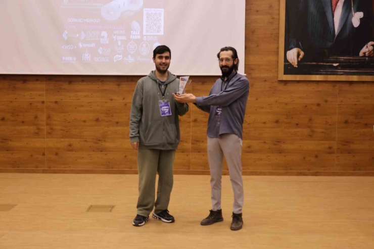 "hkü Game Jam 2025"te 120 Oyun Geliştiricisi Buluştu