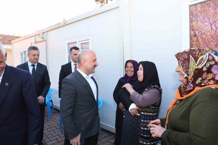 Vali Varol, Örenli Mahallesi’nde Vatandaşlarla Buluştu