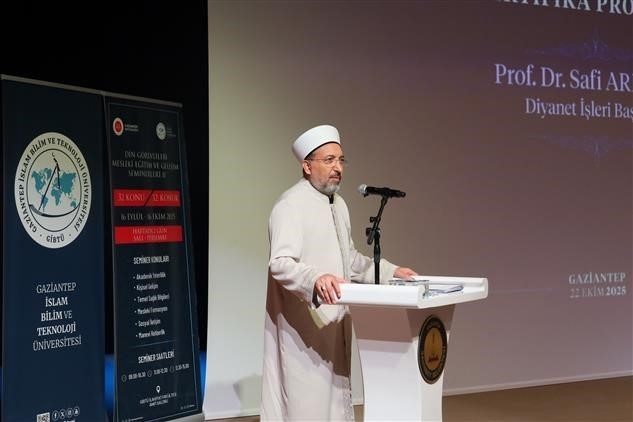 Gibtü-müftülük İşbirliğinde "din Görevlileri Mesleki Eğitim Ve Gelişim Seminerleri Iı" Sertifika Töreni