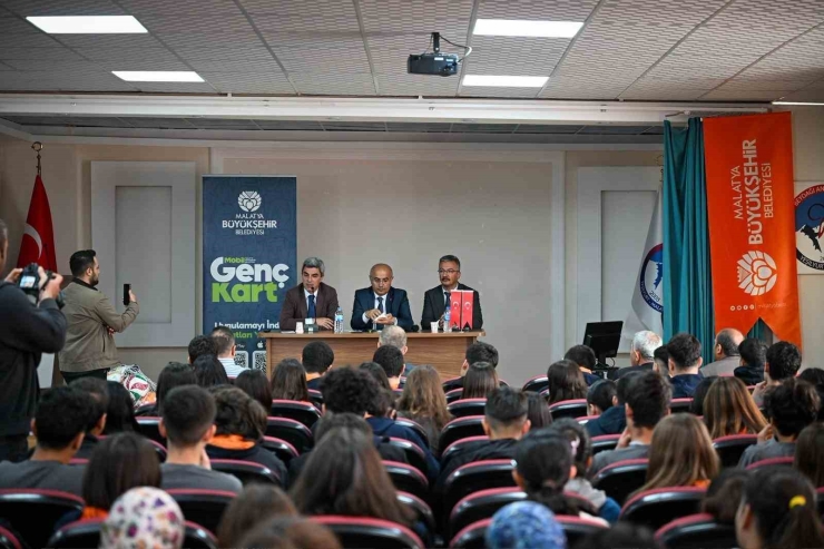 Sami Er: "gençler İçin Tüm İmkânlarımızı Seferber Ediyoruz"