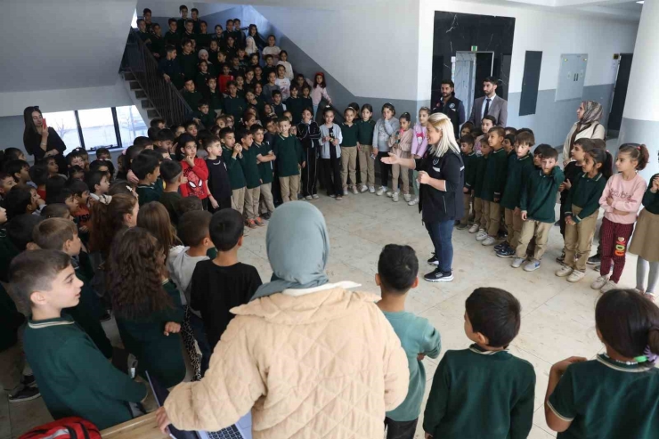 Diyarbakır’da Afet Farkındalık Eğitimleri Devam Ediyor