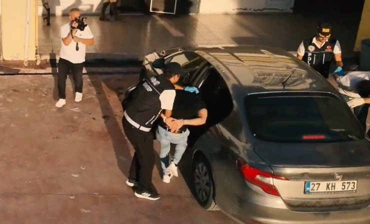 Gaziantep’te Uyuşturucu Ticareti Yapan Örgüt Çökertildi: 31 Kişi Yakalandı