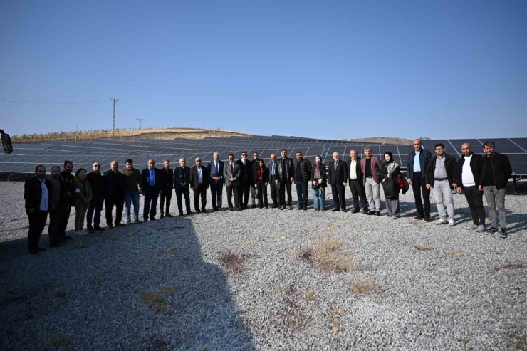 Başkan Taşkın : "battalgazi’nin Her Noktasında Kalıcı Eserler Yükseliyor"