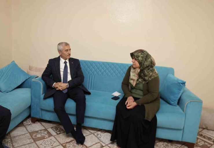 Başkan Tahmazoğlu’ndan Aile Ve Esnaf Ziyaretleri