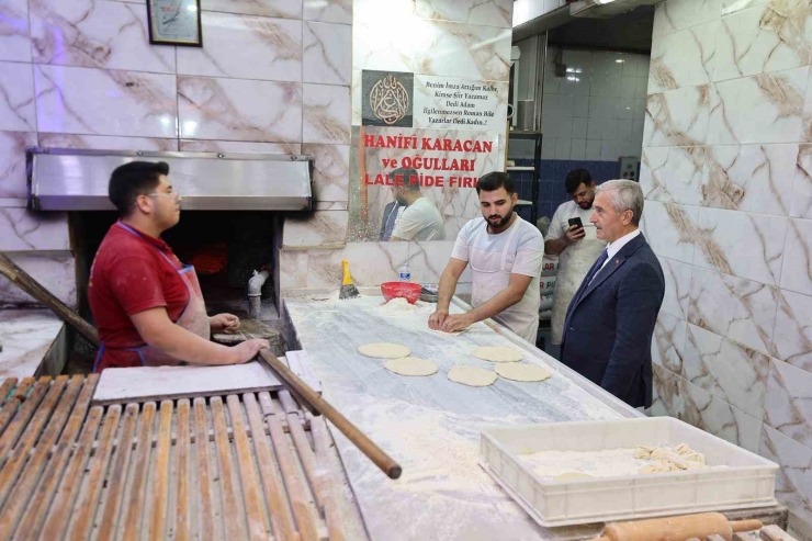 Başkan Tahmazoğlu’ndan Aile Ve Esnaf Ziyaretleri