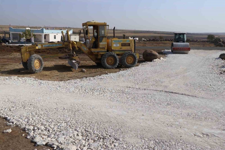 Haliliye Belediyesi’nden Kırsal Mahallelerde Yol Çalışması