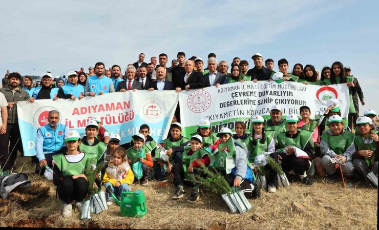 Adıyaman’da 10 Bin 500 Fidan Toprakla Buluştu