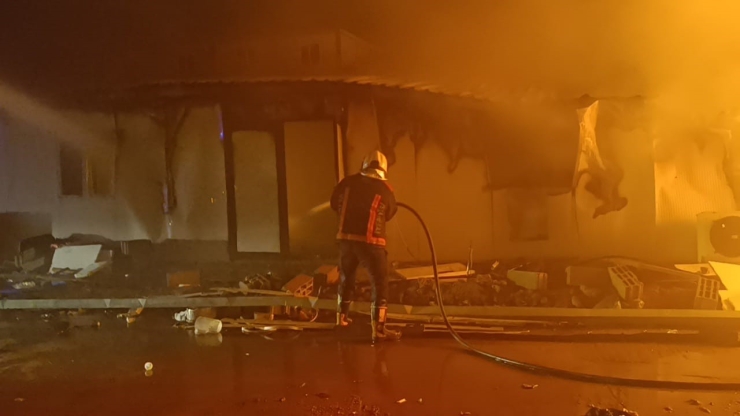 Malatya’da Şantiyede Yangın