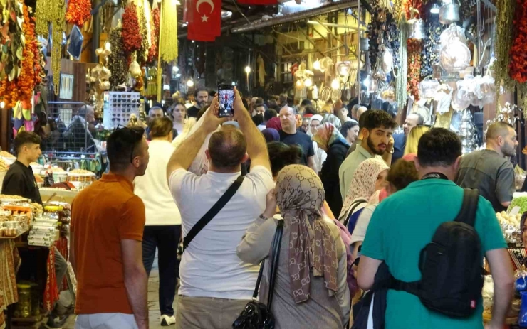 Gaziantep’in Tarihi Mekanlarında Adım Atacak Yer Kalmadı