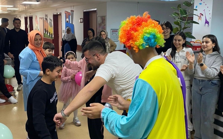 Dünya Diyabet Gününde Çocuklara Özel Etkinlik