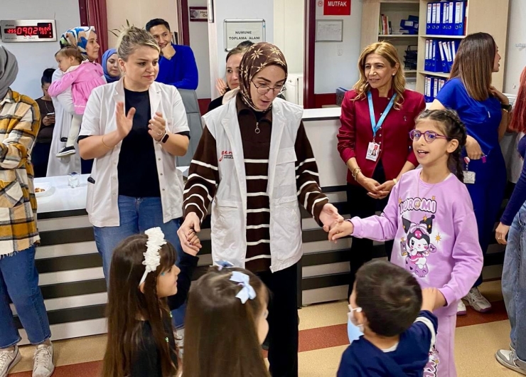 Dünya Diyabet Gününde Çocuklara Özel Etkinlik