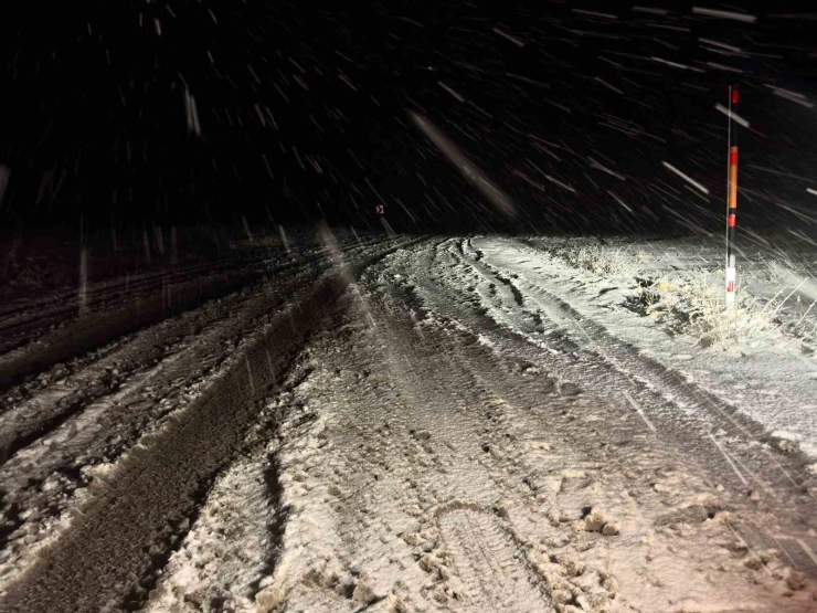 Malatya Kırsalında Kar Yağışı Etkili Oluyor