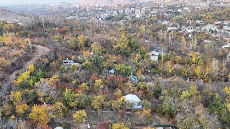 Yeşilyurt’ta Sonbaharda Kartpostallık Görüntüler Ortaya Çıktı