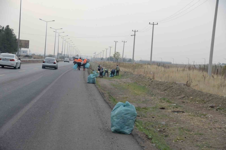 Diyarbakır Girişleri Temizleniyor