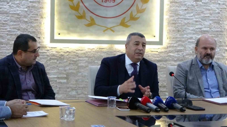 Malatya’da Zirai Donun Etkileri İçin Üniversite Ve Borsa Arasında İş Birliği Protokolü İmzaladı