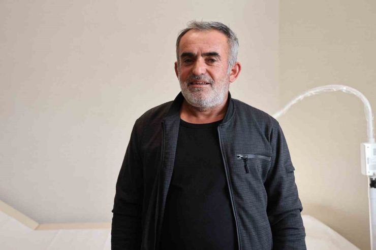 Anne Karnında Böbreği Şişen Bebek, 1 Aylıkken Ameliyatla Sağlığına Kavuştu