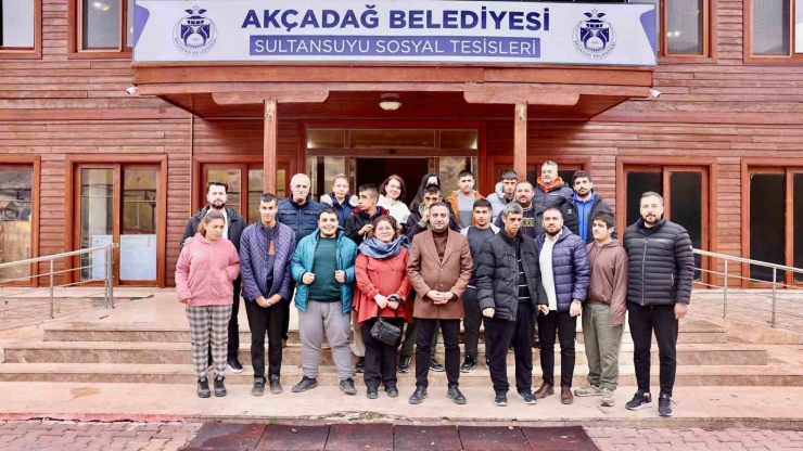 Başkan Ulutaş Özel Öğrencileri Ağırladı